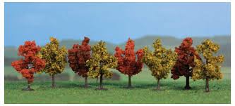 HEKI assortiment de 8 arbres feuillus automne  haut env 4cm Maquettes et Decors