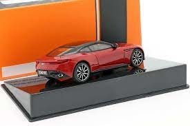 IXO ASTON MARTIN DB11 2016 rouge Véhicules miniatures