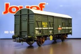 JOUEF wagon couvert 2 essieux DACFI Metz livrée verte ep III SNCF Trains