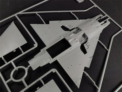 KINETIC maquette plastique à construire 