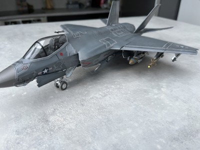 KITTY HAWK plastic kit 