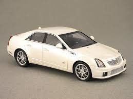 LUXURY Cadilac 2009 CTS-V blanche Cars