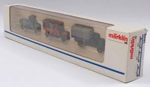 MÄRKLIN Coffret de 3 vehicules 1900 en metal Echelle HO