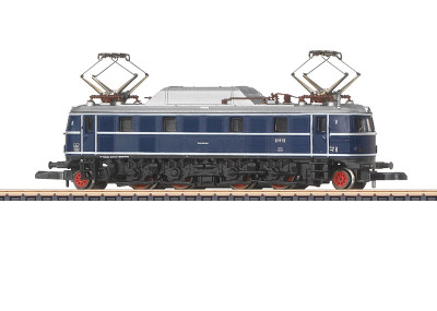 MÄRKLIN Z Locomotive électrique E-19 12 musée DB ep IV Echelle Z