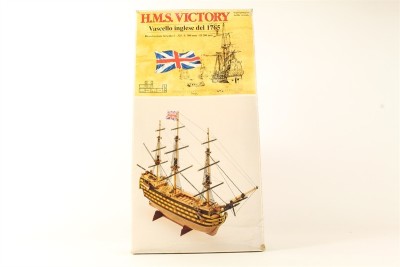 MAMOLI  easy boat wooden kit 