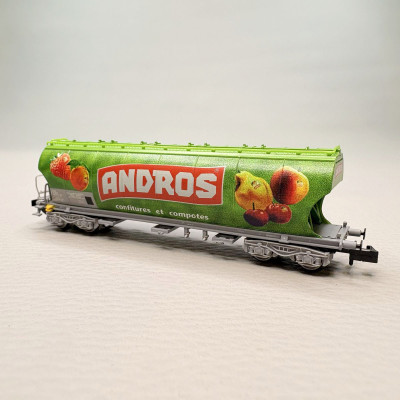 ARNOLD wagon à bogies transport de sucre  faces bombées 