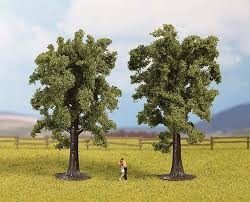 2 beech trees 5.in hight HO scale