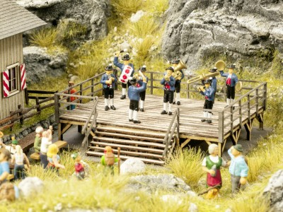NOCH laser cut kit event stage with micro-sound brass band HO scale