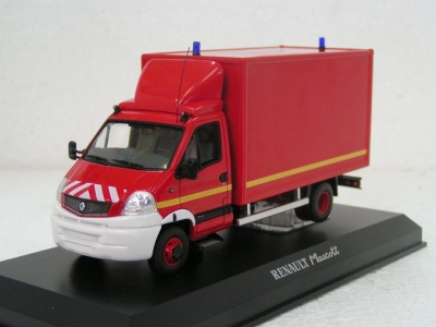 NOREV Renault Mascott pompiers caisse avec planche de décalcomanies Diecast models