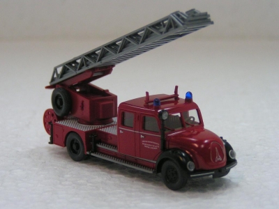 WIKING Echelle Magirus Merkur SDIS (serie limitée pour la France) Pompiers