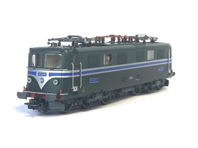 PIKO Locomotive électrique CC20001 SNCF ep IV (analogique 2 rails CC) HO scale