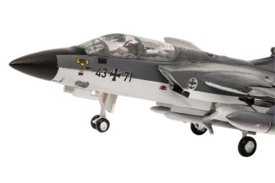 REVELL MODEL SET plastic kit 