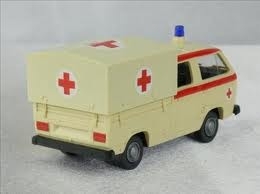 ROCO VW Type 2  double cabine DRK Ambulances and other emergency department