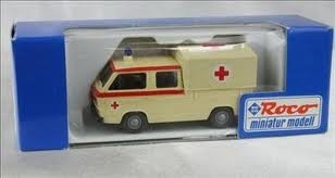 ROCO VW Type 2  double cabine DRK Ambulances et autres services d'urgences