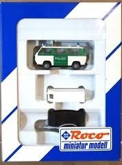 ROCO Set VW Typ2 + remorque pour chevaux POLIZEI Police Gendarmerie