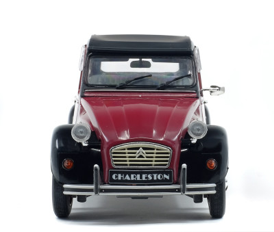 SOLIDO voiture Métal 1/18 