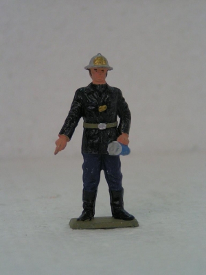 STARLUX Sergent avec lampe ancien casque Maquettes et Decors