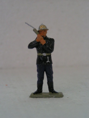 STARLUX Sergent avec radio ancien casque firemen Kits and plastic figures