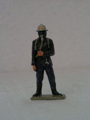 STARLUX Sapeur avec ARI ancien casque firemen Kits and plastic figures