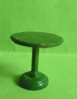 STARLUX gueridon table vert Maquettes et Decors