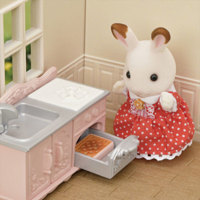 SYLVANIAN FAMILIES 