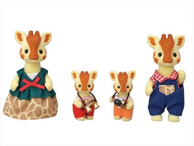 SYLVANIAN FAMILIES  Highbranch Giraffe Family Toys
