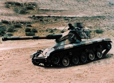 TRIDENT Self propelled anti-tank gun STEYR SK 105 Military