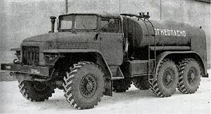 TRIDENT camion citerne URAL AZ-5-375 6x6 Véhicules miniatures