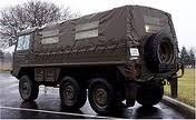 TRIDENT camion militaire STEYR PUCH 712M 