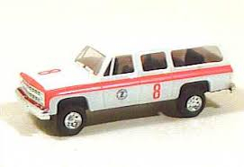 TRIDENT Chevrolet Ambulance  8 (plastic model) Diecast models