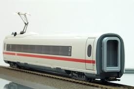 TRIX Voiture intermédiaire 2eme cl avec pantographe ICE3 DB Passenger cars