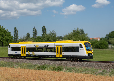 TRIX automoteur diesel RS SWEG  ep VI (digital son) Trains