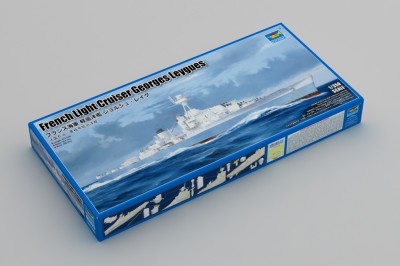 TRUMPETER plastic kit