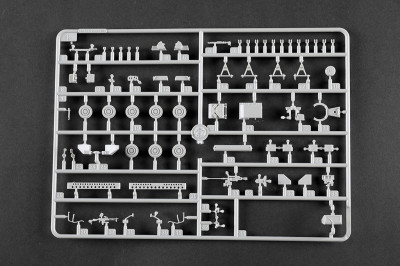 TRUMPETER maquette plastique à construire 