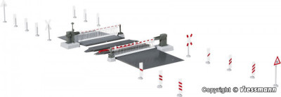 VIESSMANN level crossing with decorated barriers fully automatic (with integrated decoder DCC and MM) HO scale