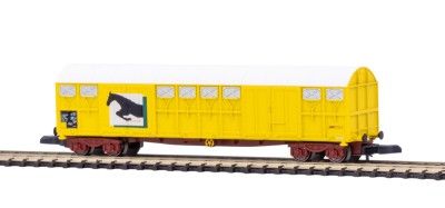 AZAR MODELS wagon couvert à bogies chevaux Trains