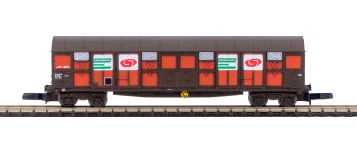 AZAR MODELS wagon couvert à bogies SERNAM Trains