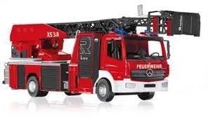 WIKING Grande echelle Rosenbauer L32A-XS .0 sur mercedes Atego (avec nacelle et plan articulé) Véhicules miniatures