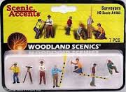 WOODLAND SCENICS set of 6 figures 