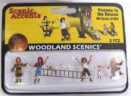 WOODLAND SCENICS set de pompiers americains (avec mascotte et accessoires) Maquettes et figurines plastiques
