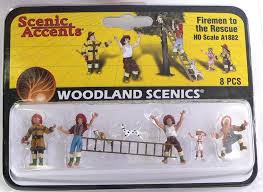 WOODLAND SCENICS set de pompiers americains (avec mascotte et accessoires) Accessoires